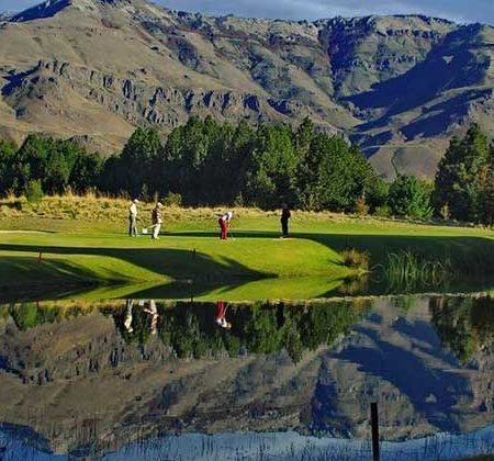 High-end  golf courts in Argentine Patagonia